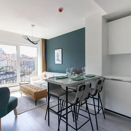 Lovely Petite 2br Flat W / Free Parking And Gym #45 *